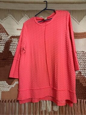 Women's Textured pink Tunic Top - Casual Everyday